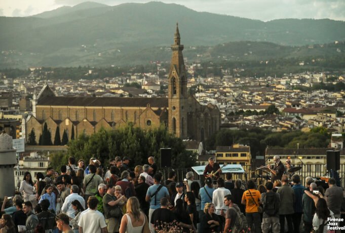 À frente: os acontecimentos de Florença em setembro À frente: os acontecimentos de Florença em setembro