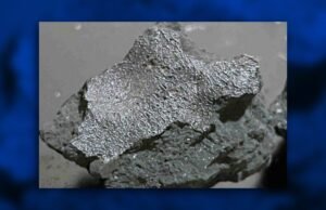 Meteorito que atingiu uma casa em Nova Jersey pode conter pistas sobre as origens da vida.