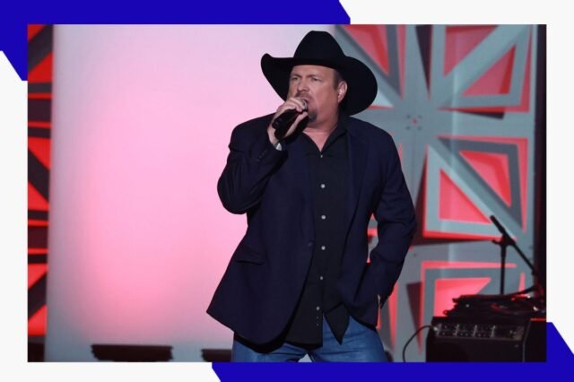 Garth-Brooks.jpg