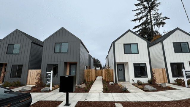 Generic-Portland-houses-City-of-Portland-242025.png