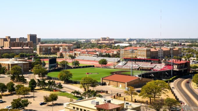 Aqui está o que a liderança da Texas Tech está sendo processada por censura Aqui está o que a liderança da Texas Tech está sendo processada por censura