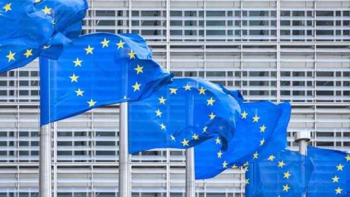 UE considera proibição de redes sociais para crianças UE considera proibição de redes sociais para crianças