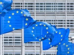 UE considera proibir redes sociais para crianças