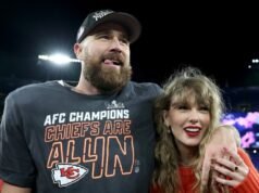 Taylor Swift e Travis Kelce pedem pizza para convidados do casamento