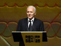 Anthony Hopkins lançará álbum de música clássica