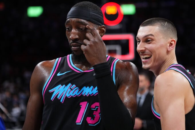 Vários relatos discutem onde o punho de Bam Adebayo pousou no rosto de Taylor Hero Vários relatos discutem onde o punho de Bam Adebayo pousou no rosto de Taylor Hero
