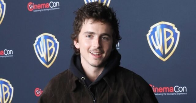GettyImages-2271396209-Timothee-Chalamet-Starstruck-Meeting-Dallas-Cowboys-Cheerleaders.jpg