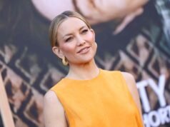 Kate Hudson, 47, estava deslumbrante em um biquíni com estampa de leopardo enquanto passava férias na Grécia com o noivo Danny e a filha Rani