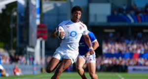 ‘Não tenho medo de dar a conhecer os meus golos’ – conheça Noah Caluori, a adolescente sensação dos golos (e do TikTok) que fará a sua estreia pela Inglaterra frente às Fiji