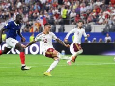 O jogo perfeito da Espanha exige um golo perfeito