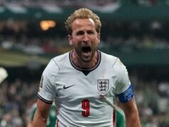 Harry Kane, capitão da seleção inglesa, saiu para acabar com os rumores de uma rixa na Copa do Mundo entre a estrela Jude Bellingham e o técnico da Inglaterra, Thomas Tuchel.