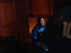 Dói Anthony Joshua só de pensar no acidente que matou dois de seus melhores amigos.