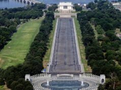 Trump busca material antivandalismo para espelho d’água do Lincoln Memorial