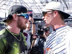 Logan Paul afirma que está processando Tom Brady por tapa no fan-fest