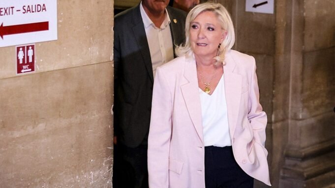 Marine Le Pen pode concorrer à presidência em 2027, apesar da sua condenação Marine Le Pen pode concorrer à presidência em 2027, apesar da sua condenação
