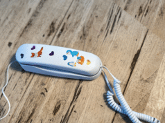 Pinwheel é um telefone fixo de inspiração retrô para crianças