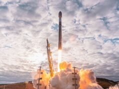 Veja hoje a SpaceX lançar 21 satélites de ‘transporte de dados’ para militares dos EUA