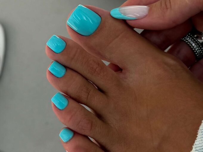 15 pedicures de verão para deixar os dedos dos pés coloridos