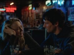 Dakota Fanning perdida em triângulo amoroso