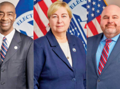 Donald Trump demite os membros restantes da Comissão de Assistência Eleitoral antes das eleições intercalares dos EUA