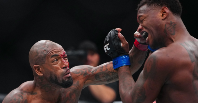 King Green superou as adversidades iniciais e finalizou Terrence McKinney no UFC 329