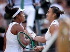 eliminou Sabalenka e chegou às quartas de final em Wimbledon após uma atuação brilhante
