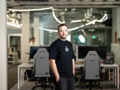 A startup francesa ZML está lançando um produto gratuito para acelerar a inferência por meio de vários chips de IA
