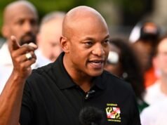 Wes Moore: Há “algo fundamentalmente errado” com Trump ganhando US$ 1 bilhão em criptomoedas