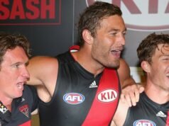Jake Melksham compartilha o apoio de James Hird em meio às lutas contínuas do clube