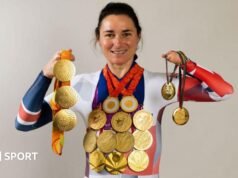 Dame Sarah Storey se aposentou das competições internacionais.