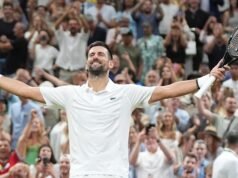 Jannik Sinner chegou às semifinais; Cruz Hewitt avançou para a terceira rodada no individual masculino