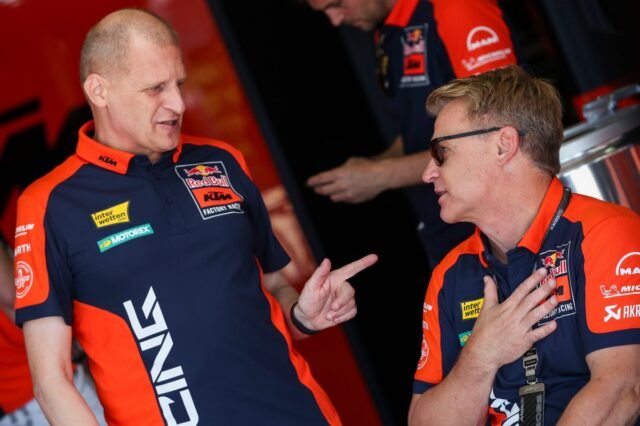 aki-ajo-team-manager-ktm-facto.jpg
