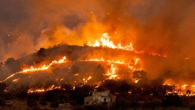 almeria-wildfires-spain.jpg