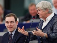 Um homem foi preso sob suspeita de assassinar a ex-deputada Ann Widdecombe.