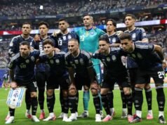 Seleção argentina: quais jogadores completaram o ciclo e quem almeja a Copa do Mundo de 2030?