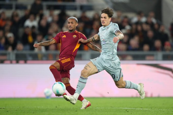 Milan contatou Zaniolo, extremo do Manchester City