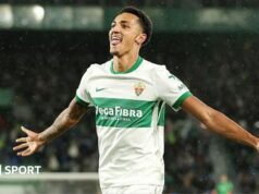 Bournemouth concorda com pacote de £ 25,7 milhões para contratar o atacante do Elche, Álvaro Rodriguez