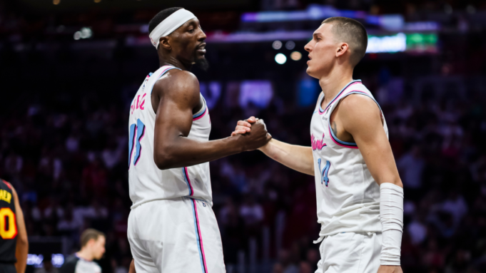 Bam Adebayo e Tyler Herro se envolveram em uma altercação física em Las Vegas, segundo relatos