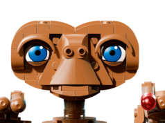 Lego lança modelo alienígena de ET, com cerca de um quarto do tamanho de uma pessoa real