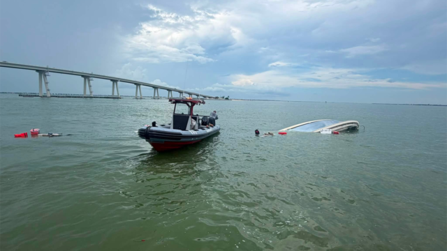 boat-sinking-2.png