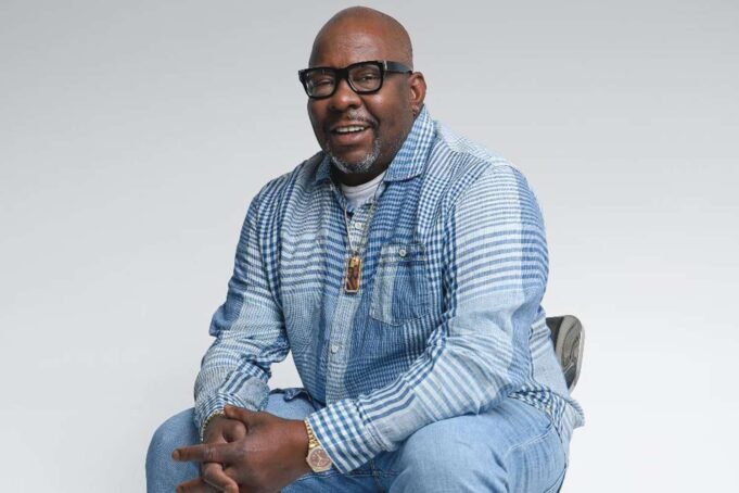Bobby Brown relembra o impulso ‘infeliz’ para seu álbum Don’t Be Cruel: ‘Todo mundo começou a comprá-lo’
