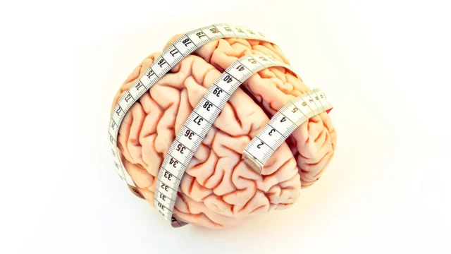 brain-size-measuring-tape.webp.webp
