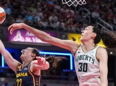 Caitlin Clark levou um tapa de uma lenda da WNBA após cometer uma falta que poderia ter resultado em uma grande vitória.