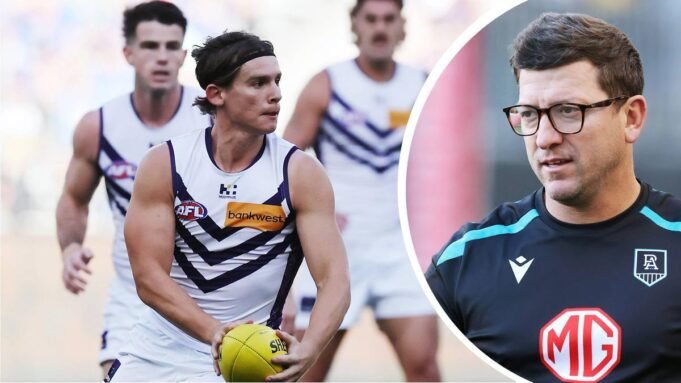 A estrela do Fremantle Dockers, Caleb Serong, presta uma comovente homenagem ao técnico do Port Adelaide, Josh Carr
