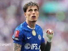 Aston Villa entra em negociações para contratar Garnacho, do Chelsea