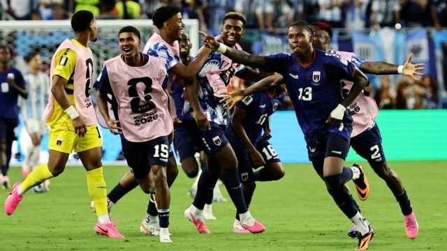 cape-verde-celebrates-scoring-2-1092941026.jpg