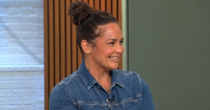A chef Antonia Lofaso ajuda restaurantes em dificuldades com ‘Kitchen Undercover’