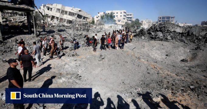 Seis pessoas, incluindo uma menina de 9 anos, foram mortas por disparos israelitas num campo de refugiados em Gaza. Seis pessoas, incluindo uma menina de 9 anos, foram mortas por disparos israelitas num campo de refugiados em Gaza.