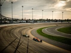 A corrida da IndyCar Nashville foi adiada para segunda-feira após fortes chuvas e atraso na Copa do Mundo