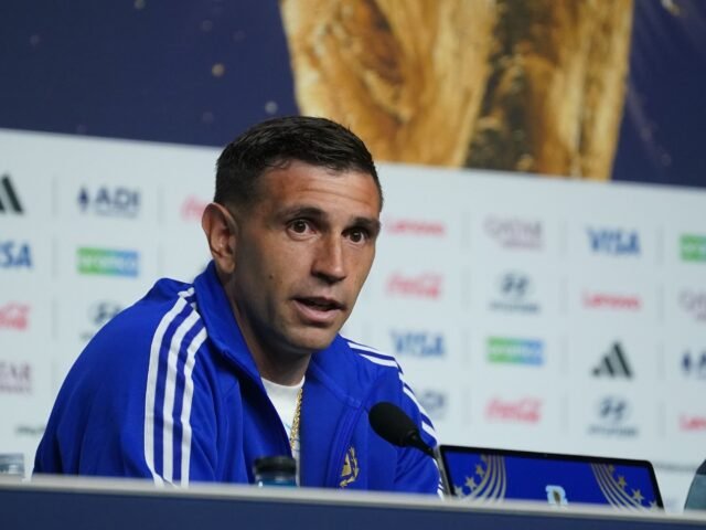 cjER6QjQI_2000x1500__1.jpg